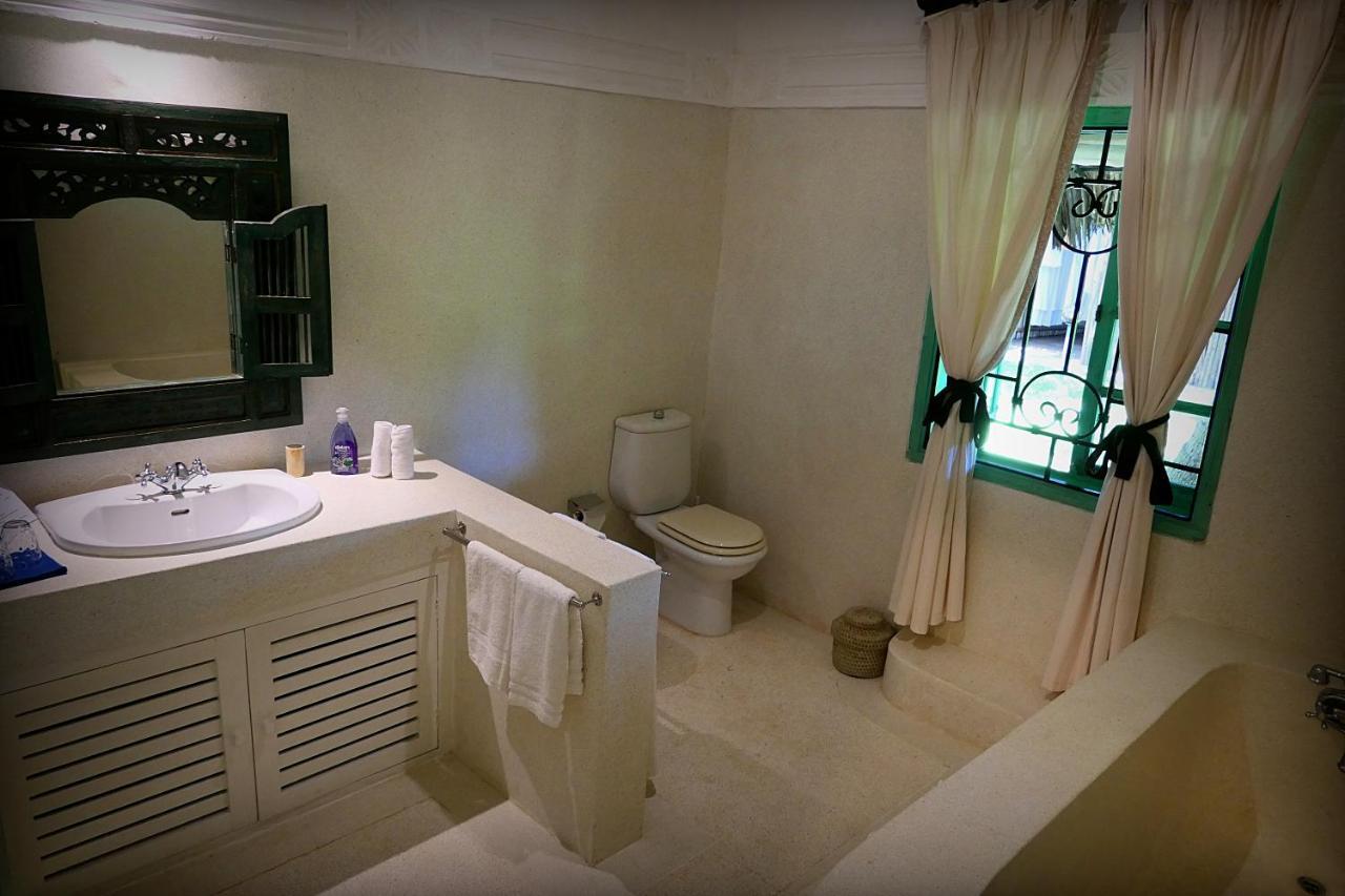 Nyumba Ya Paka Boutique Hotel Malindi Esterno foto