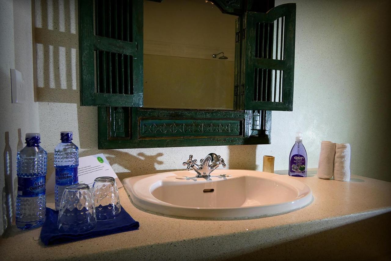 Nyumba Ya Paka Boutique Hotel Malindi Esterno foto
